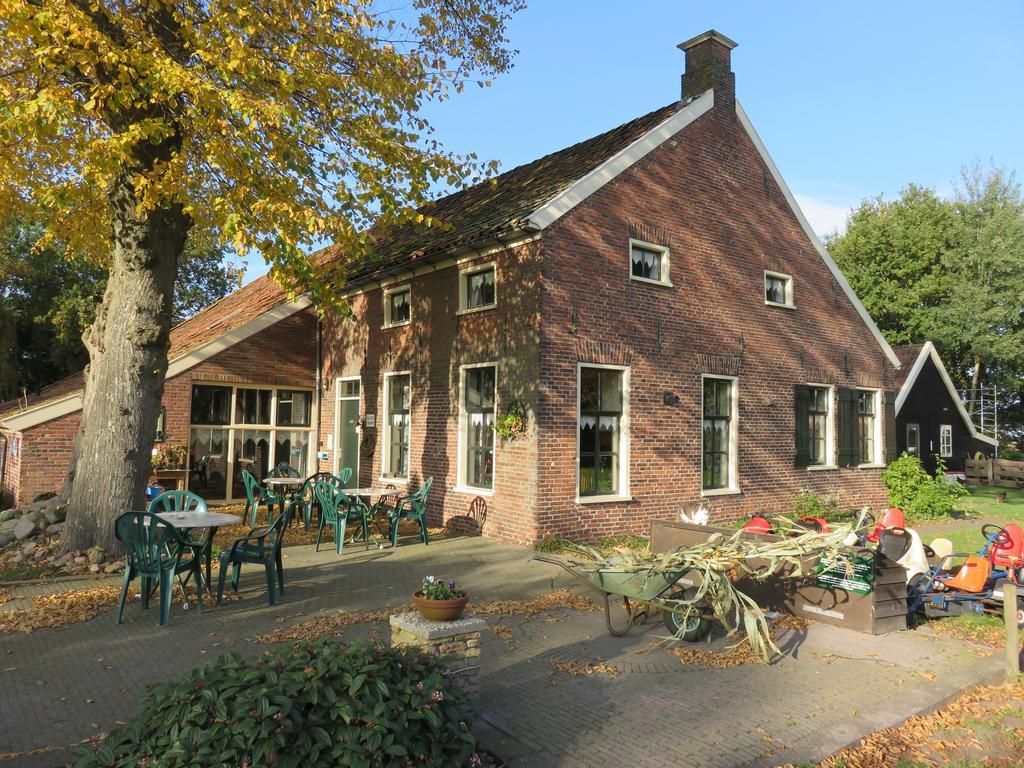 H.R. De Staakenborgh Hotel Bourtange Exterior photo
